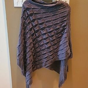 Gray shawl